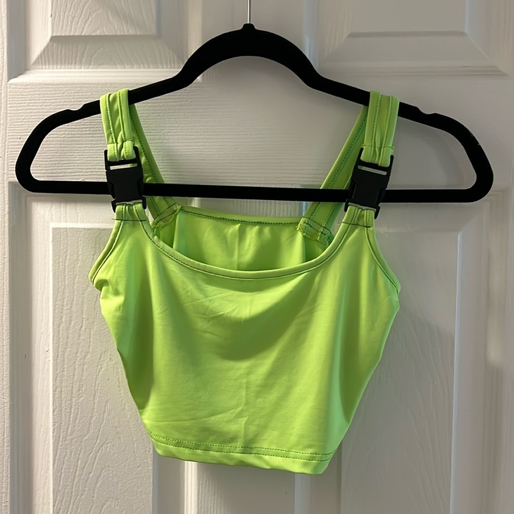 Cropped neon tank